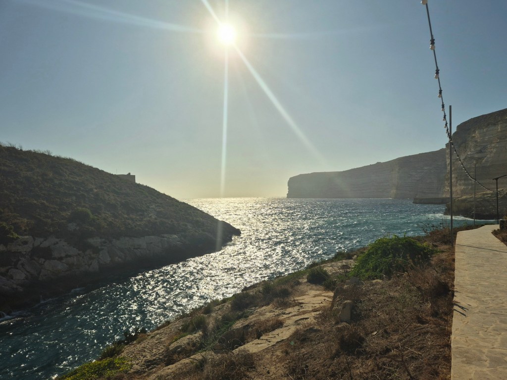 Trail along Xlendi Bay, Gozo